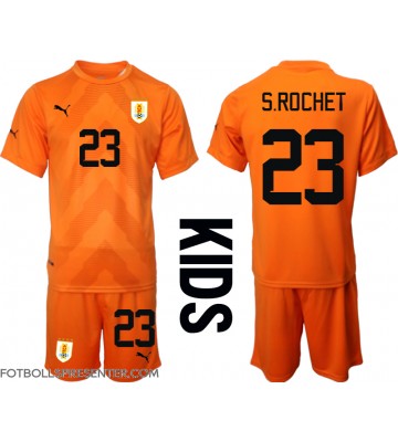 Uruguay Sergio Rochet #23 Målvakt Bortatröja Barn VM 2022 Kortärmad (+ korta byxor)